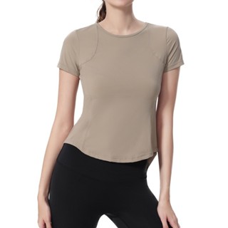 Wmuncc 2026 เสื้อยืด แขนสั้น กระชับสัดส่วน เหมาะกับการเล่นโย…