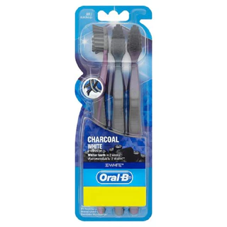 Oral-B Cross Action Charcoal White Toothbrush 3s ออรัล-บี ไวท์ แปรงสีฟัน ชาร์โคลไวท์ แพ็ค 3 ชิ้น