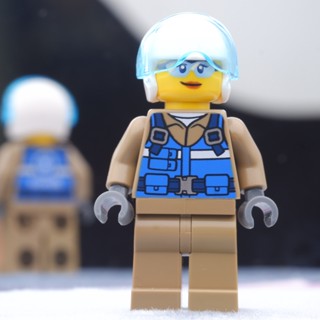 LEGO Wildlife Rescue Pilot Blue Vest Town &amp; City