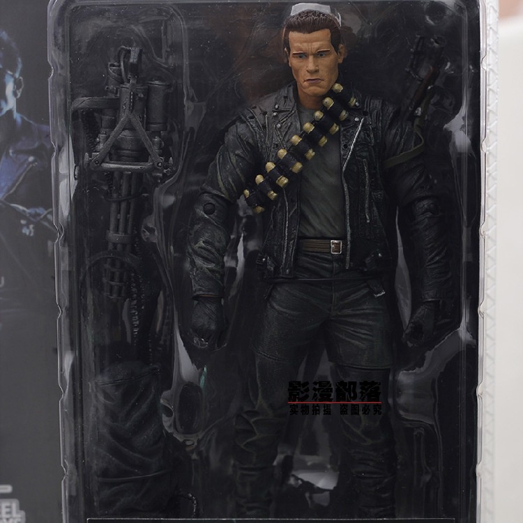 NECA7Inch Terminator2 T800Schwarzenegger Metal Skeleton Version Action Figure Figurine Garage Kits M