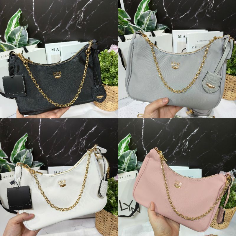 กระเป๋าทรงพอช พร้อมสาย 2 เส้น +ใบลูก มาใหม่ไนล่อนกันน้ำ
