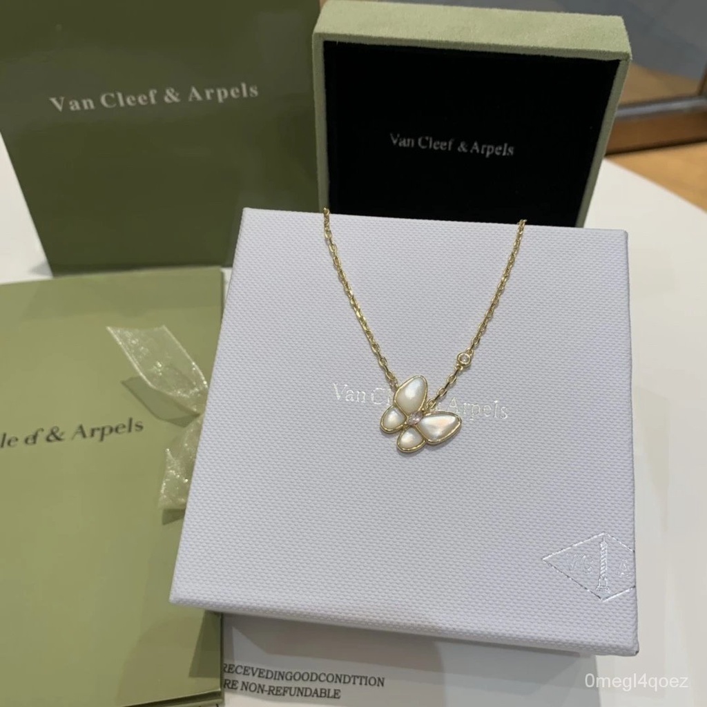 สร้อยคอผีเสื้อ Van Cleef & Arpel