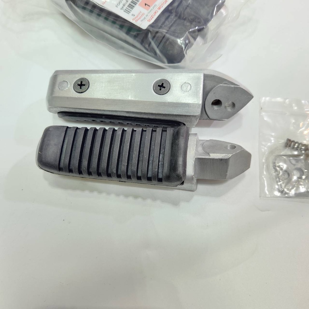 พักเท้าหลัง ฮายาเต้ งานเทียบแท้ แปลงแล้ว เวฟ110i , เวฟ125ปลาวาฬ , เวฟ125R , เวฟ125S , ซุปเปอร์คัพQTT100