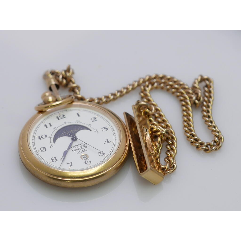 นาฬิกา Vintage มือสองญี่ปุ่น PocketWatch นาฬิกาพก ALBA SUCESS V338 0010 ระบบ QUARTZ ผู้ชาย ทรงกลม กรอบทอง 40มม พร้อมโซ่