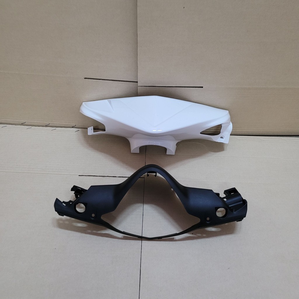 หน้ากากหน้า และ หน้ากากหลัง mio z mio mx มิโอ ไฟหน้าตาคู่ สีขาว ชุดสีมอเตอร์ไซค์ กาบรถ เฟรมรถ แฟริ่ง