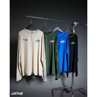 Urthe - เสื้อยืดแขนยาว สกรีนลาย ดีเทลตะเข็บ รุ่น THE STITCHING