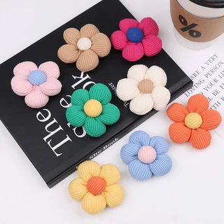 เข็มกลัดแฟชั่น ลายดอกทานตะวัน แฮนด์เมด DIY สําหรับตกแต่งเสื้อผ้า กิ๊บติดผม แผ่นแพทช์ผ้า เข็มกลัดแฟชั่น