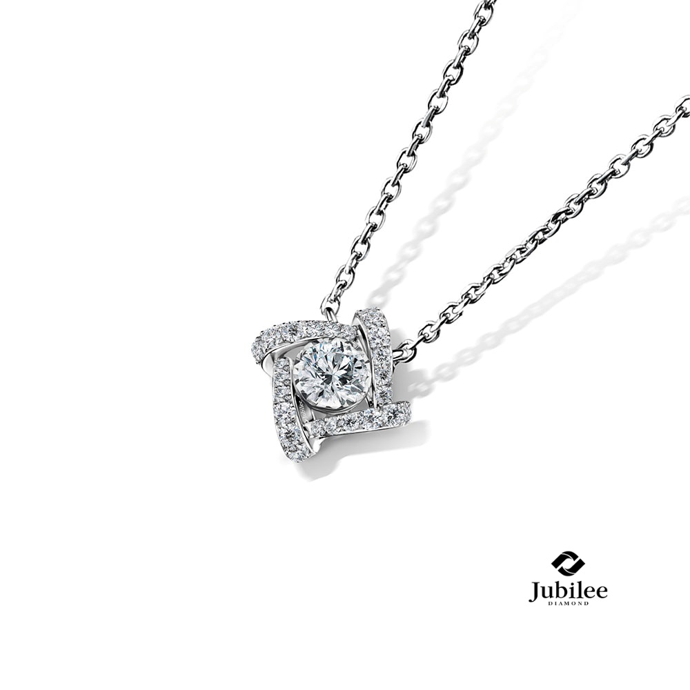 Jubilee Diamond จี้เพชร GENTLE TWIST FLOWER PENDANT WITH CHAIN
