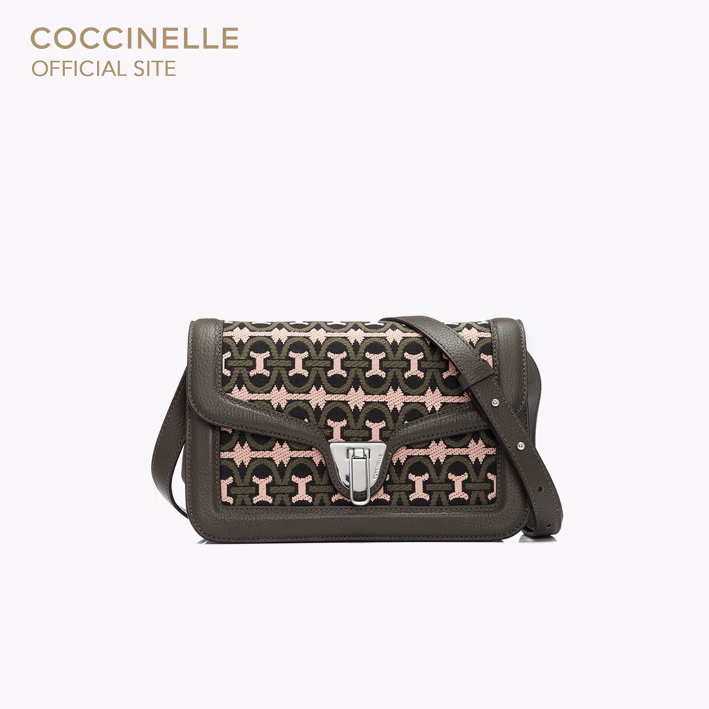 COCCINELLE กระเป๋าสะพายผู้หญิง รุ่น MARVIN TWIST MONOGRAM CROSSBODY BAG 150101 สี MULTIC.BARK/BARK
