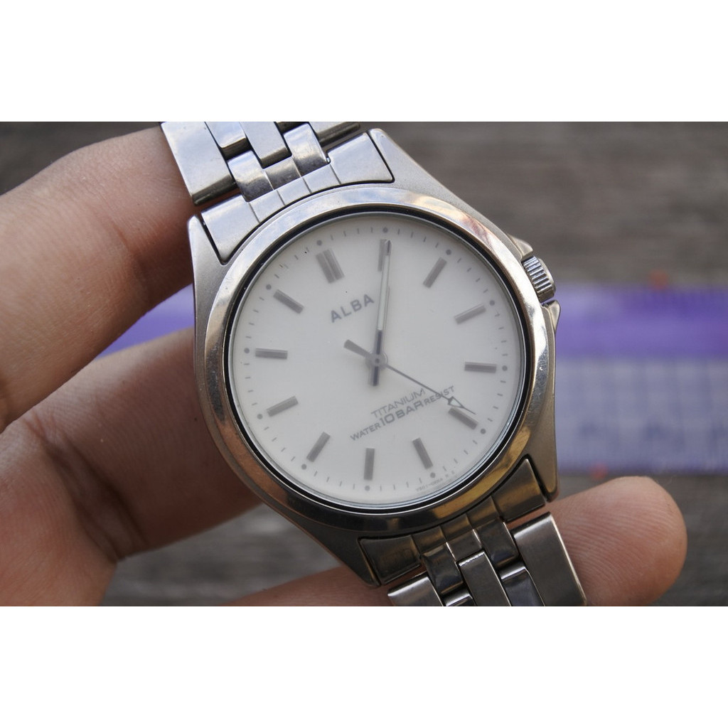 นาฬิกา Vintage มือสองญี่ปุ่น ALBA Epsilon Titanium V501 0BC0 หน้าขาว ผู้ชาย ทรงกลม Quartz ขนาด42mm ใช้งานได้ปกติ ของแท้