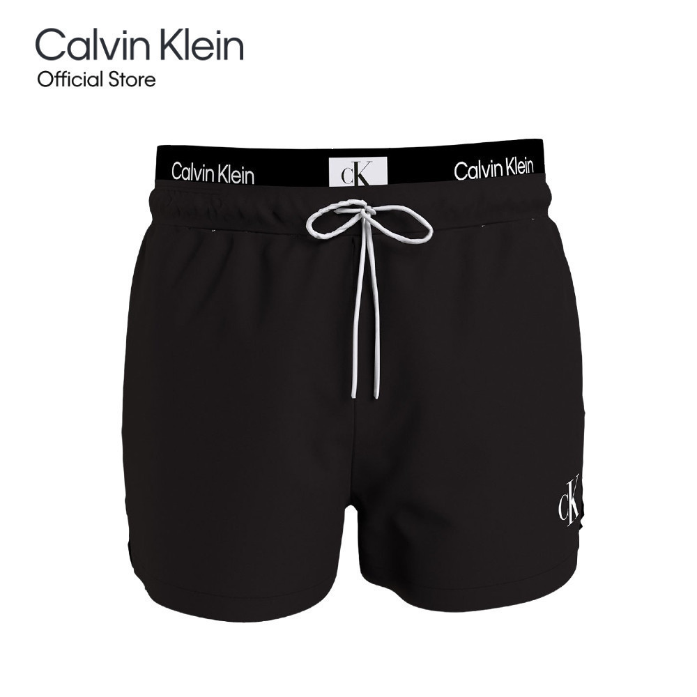CALVIN KLEIN กางเกงขาสั้นผู้ชาย Ck 1996 รุ่น KM00911 BEH - สีดำ
