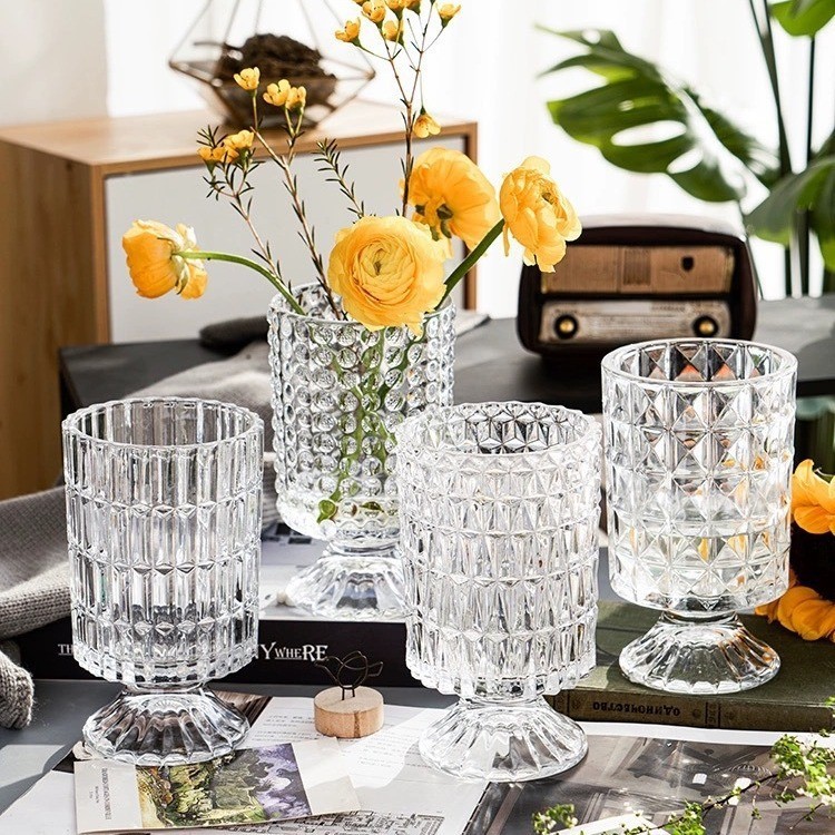 ติฝรั่งเศสตกแต่งบ้านแจกันแจกันแก้วนูนสัญชา vase