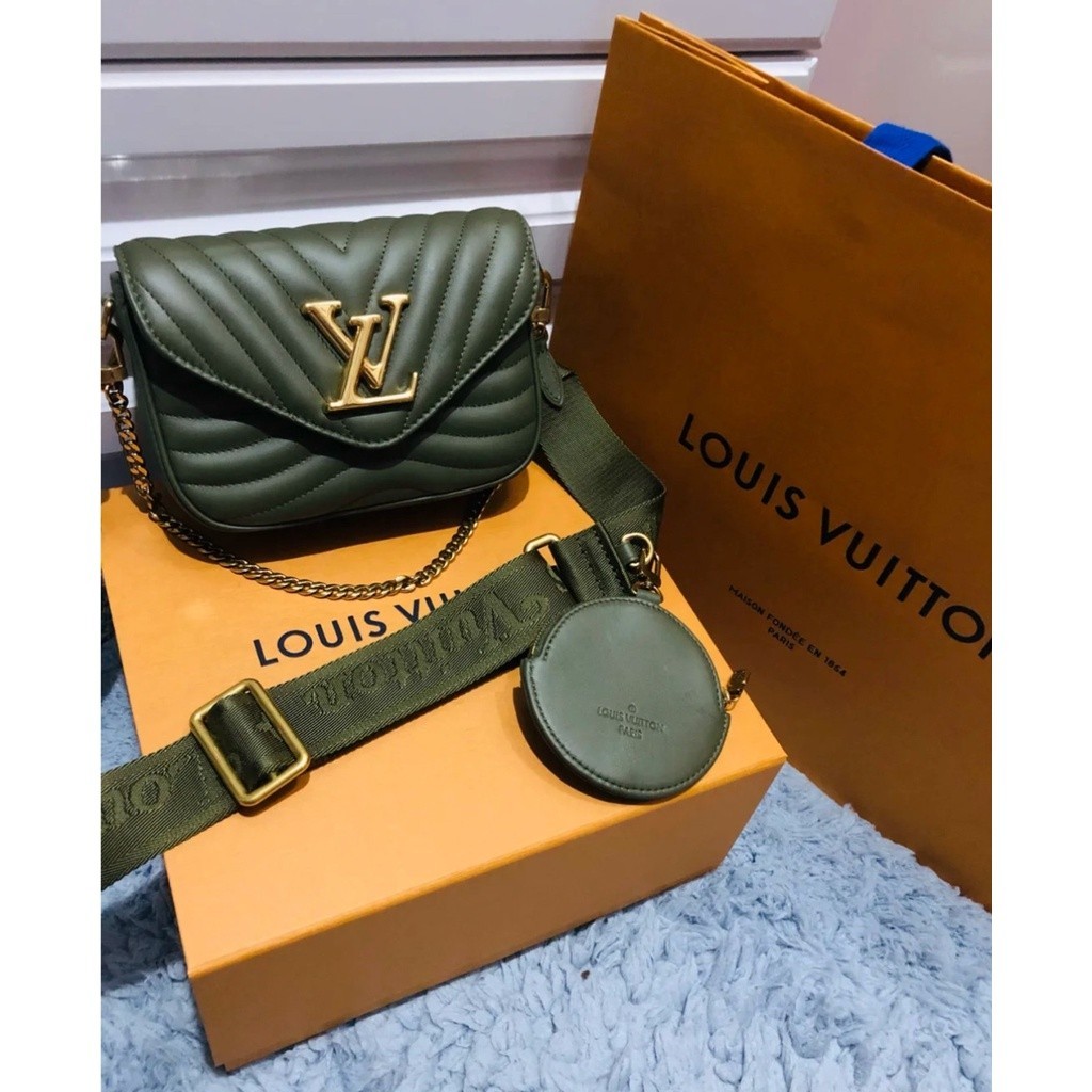 LV หลุยส์ วิตตอง NEW WAVE MULTI-POCHETTE กระเป๋าสะพายข้างสามในหนึ่งสีเขียว M56471