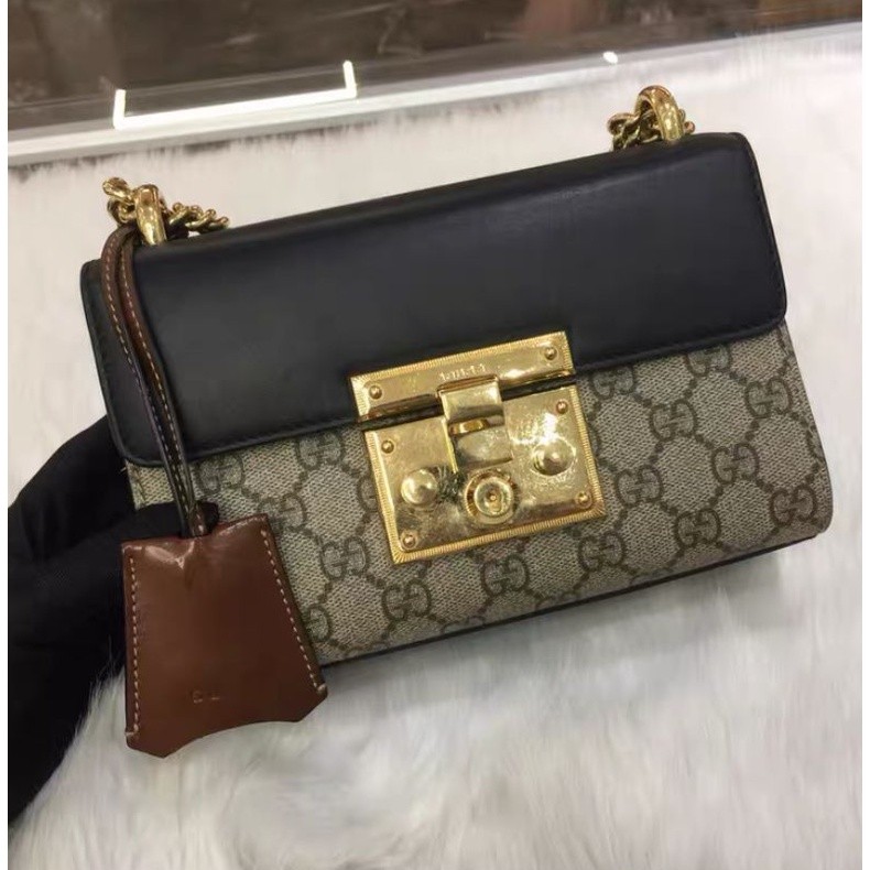 GUCCI Padlock กระเป๋าโซ่เล็ก / กระเป๋าสะพาย / กระเป๋า crossbody มือสอง 409487 ในสต็อก