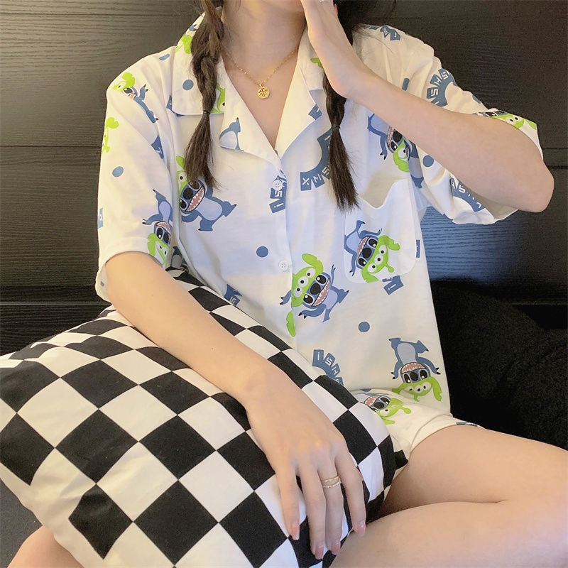 802D SBT ชุดนอนผู้หญิงแขนสั้นขสั้นคอปกลวดลายน่ารักแต่งกระดุมและกระเป๋าด้านหน้าเนื้อผ้าเบาบางนิ่มลื่น