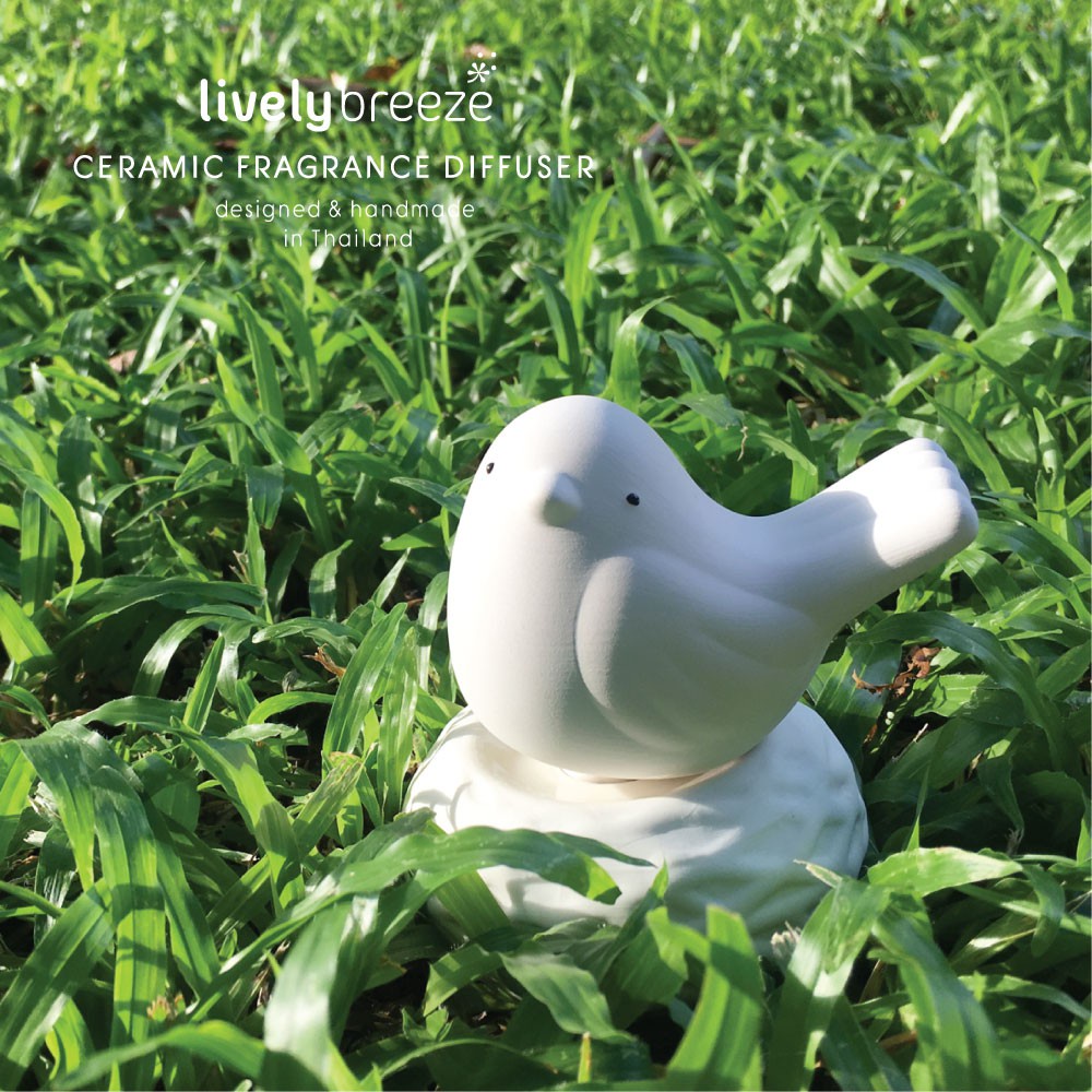 LIVELY BREEZE เครื่องหอมเซรามิกรูปนกในรัง (White Bird on nest Ceramic Diffuser) HAND MADE in THAILAND