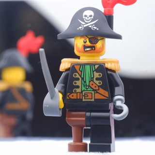 LEGO Pirate Captain (70413) Pirate Town &amp; City