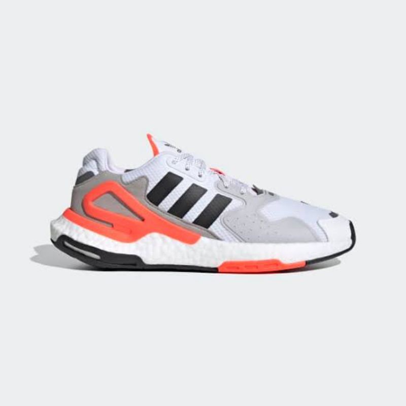 Adidas Day Jogger สีขาว มือ1ของแท้100%