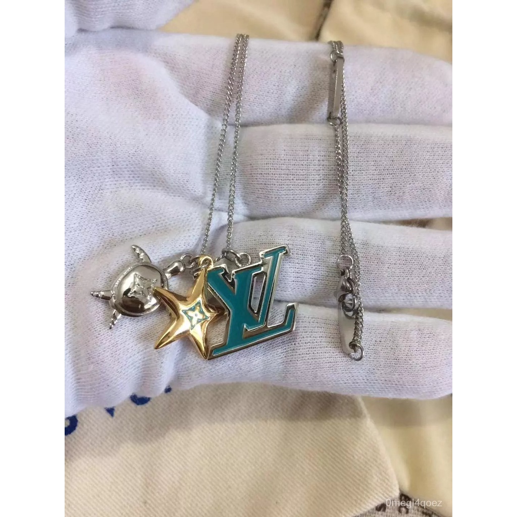 L.V Aquatics สร้อยคอชายและหญิง
รูปปลาดาวคริสตัล