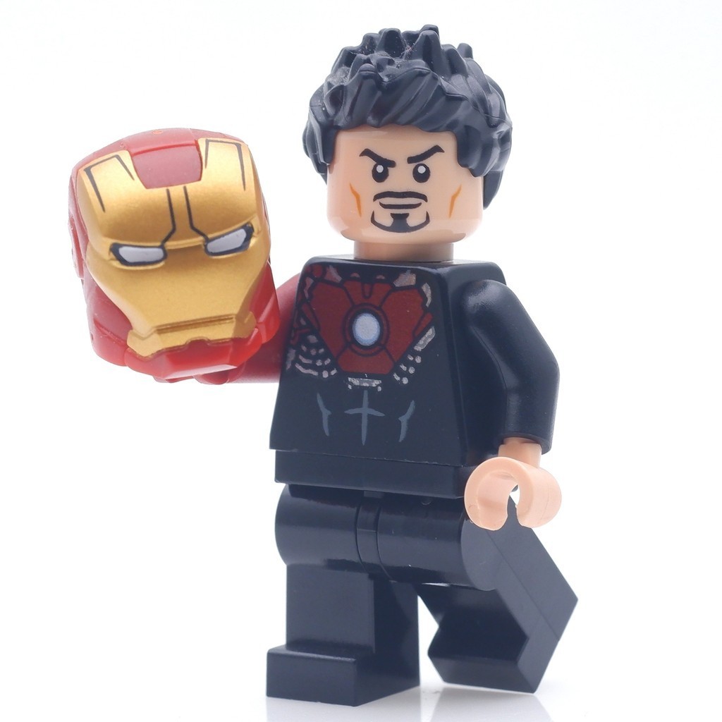 LEGO Marvel Tony Stark 40334 Avengers Tower *new