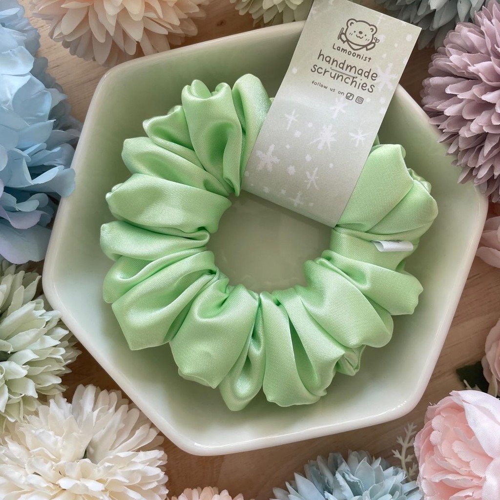 Scrunchie • Fluffy • Melon soda