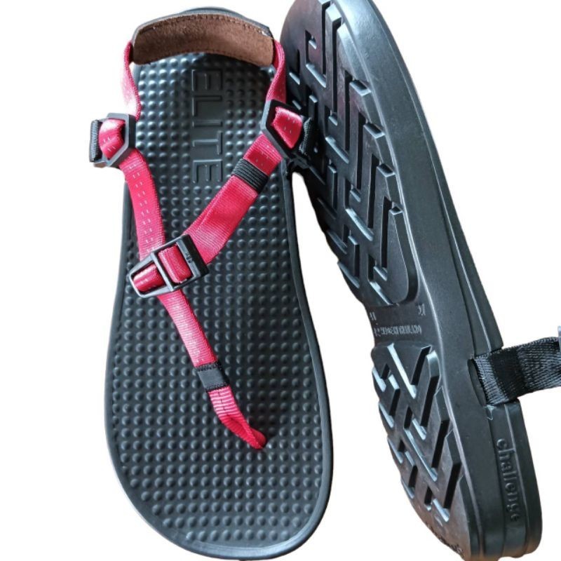 รองเท้าแตะวิ่ง รุ่น challenge แบรนด์ แตะอีลิท Elite Sandals [ สีดำ สายสีแดง ] นุ่มแน่นและsupport ดี มีสารกันลื่น