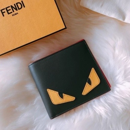 FENDI Fendi Little Monster ตาสีเหลืองคลิปสั้นกระเป๋าสตางค์ผู้ชายกระเป๋าเงินเหรียญกระเป๋าสตางค์ Color