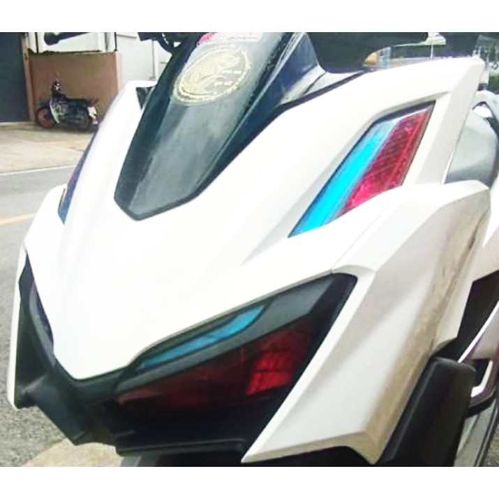 Click 160 vario 2022 ฟิล์มแต่งไฟเลี้ยว ไฟหรี่หน้า งานออกแบบเข้ารูป เพิ่มความสวยงามโดดเด่นให้รถคุณ
