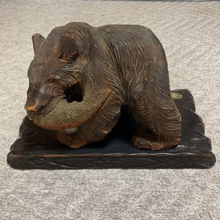 【Used in Japan】 Bear wood carving