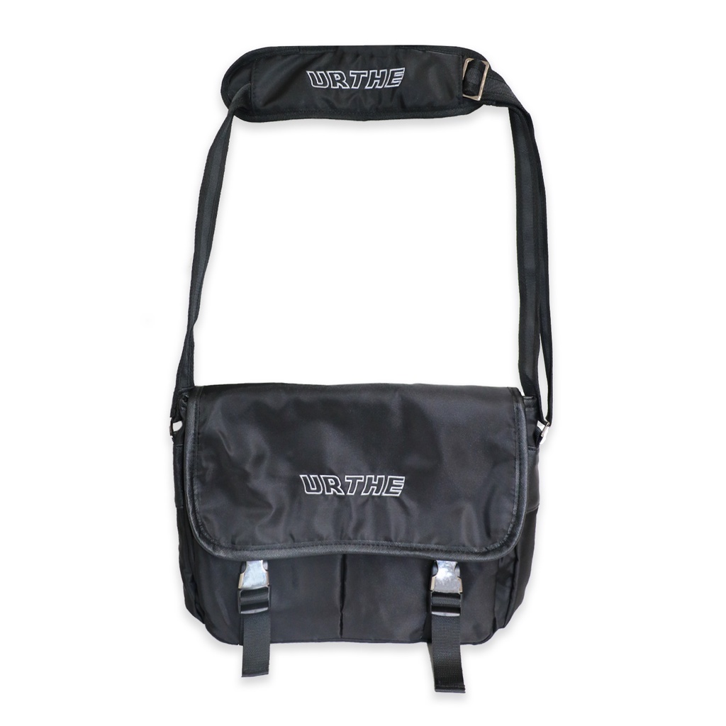 Urthe - กระเป๋าสะพายข้าง รุ่น THE MESSENGER BAG