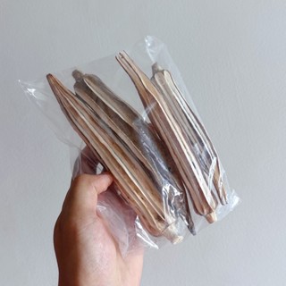 E-69 ผักกระเจี๊ยบแห้ง สำหรับนกกัดเล่น เสริมวิตามิน