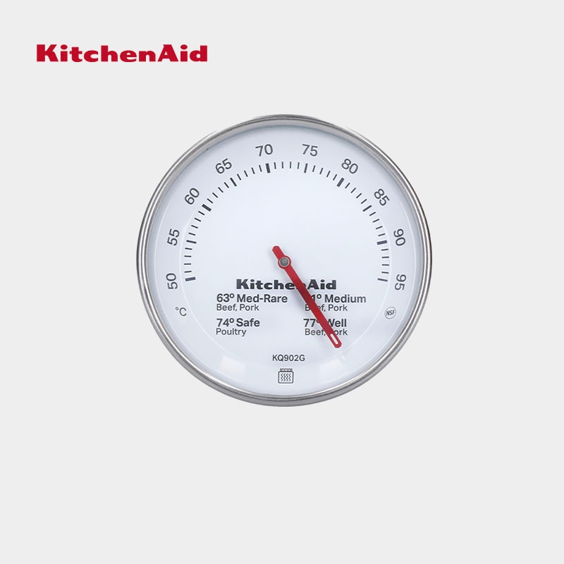 KitchenAid Stainless Steel Leave-In Meat Thermometer Probe - Silver ที่วัดอุณหภูมิแบบเสียบทิ้งไว้ (Leave-in thermometer) ตัวเข็มวัดอุณหภูมิจะถูกเสียบไว้ในอาหาร (สเต็ก Roast หรือ BBQ) ระหว่างที่คุณกำลังทำอาหาร