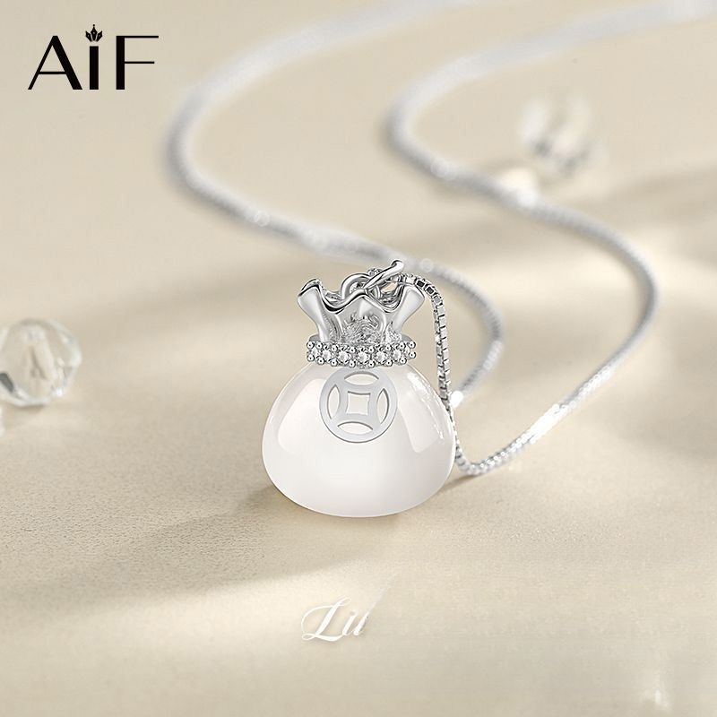 AIF สร้อยคอถุงโชคดีเงินแท้ผู้หญิงจี้หยก2024ใหม่วันเกิดของขวัญปีใหม่สำหรับแฟนแม่