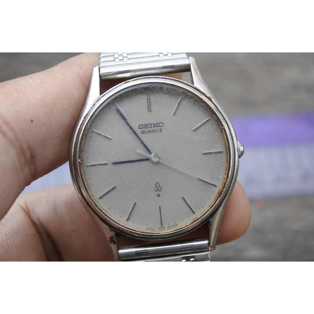 นาฬิกา Vintage มือสองญี่ปุ่น Seiko 7823 8030 หน้าปัดสีเทา ผู้ชาย ทรงกลม ระบบ Quartz ขนาด34mm ใช้งานได้ปกติ ของแท้