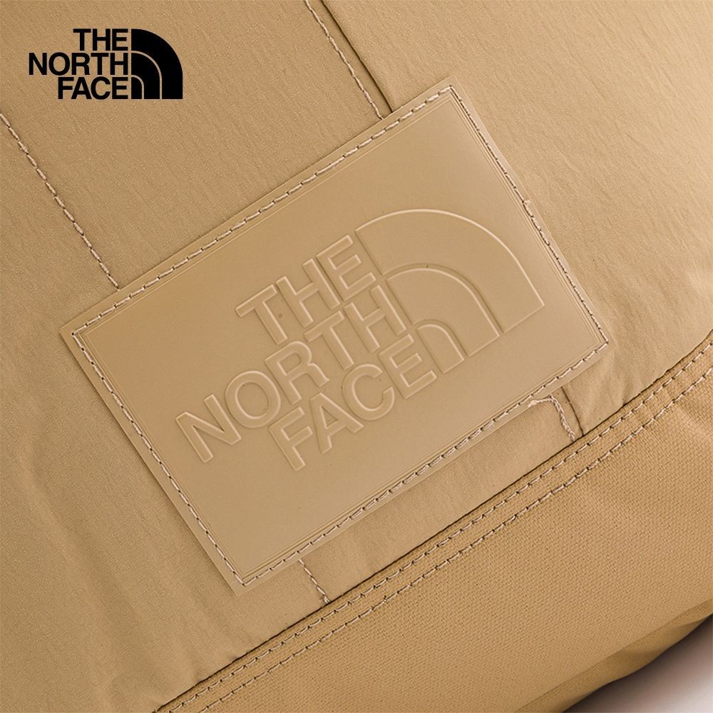 THE NORTH FACE حقيبة دافل نسائية Never Stop Weekender — صورة 4