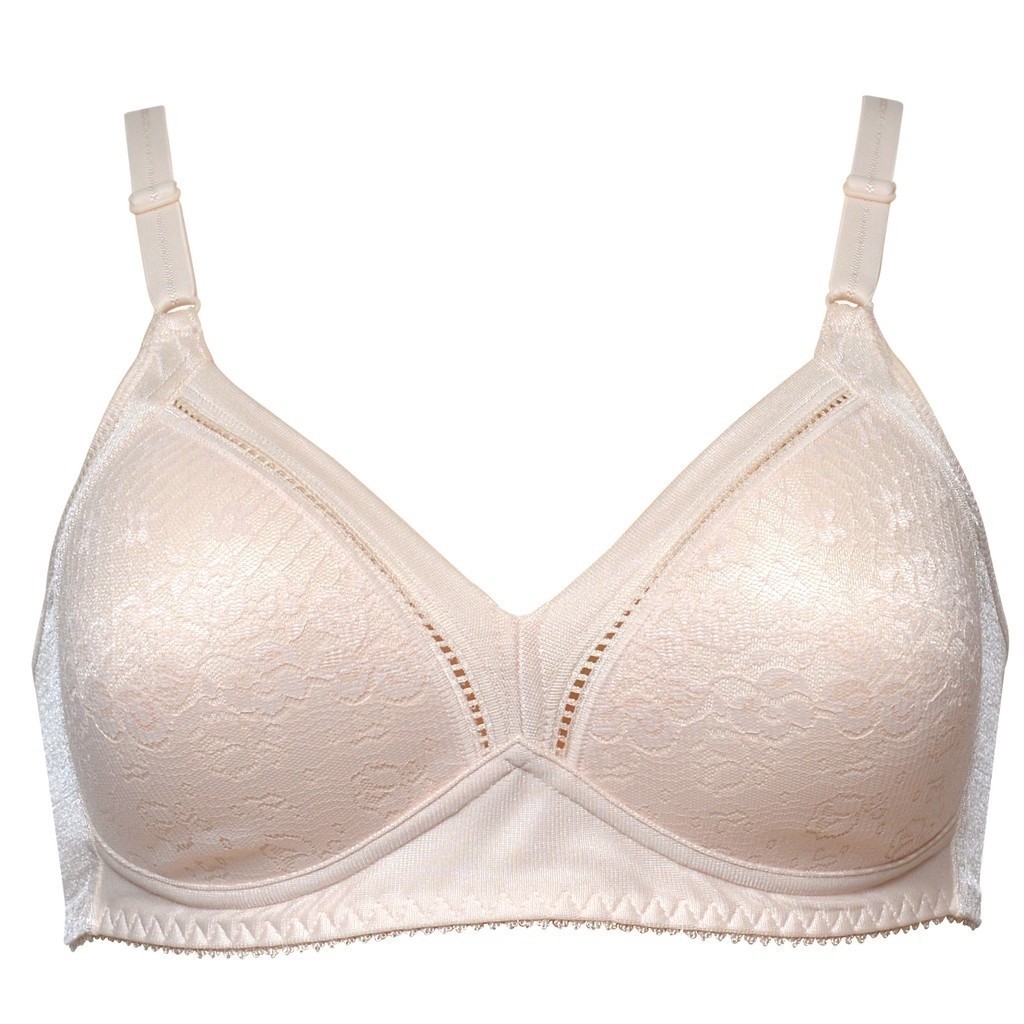 Triumph เสื้อชั้นในไม่มีโครง เต้าทรงปั๊มซับฟองน้ำบาง รุ่น Form & Beauty 138 P รหัส 10001758 สีเนื้อ 00CS