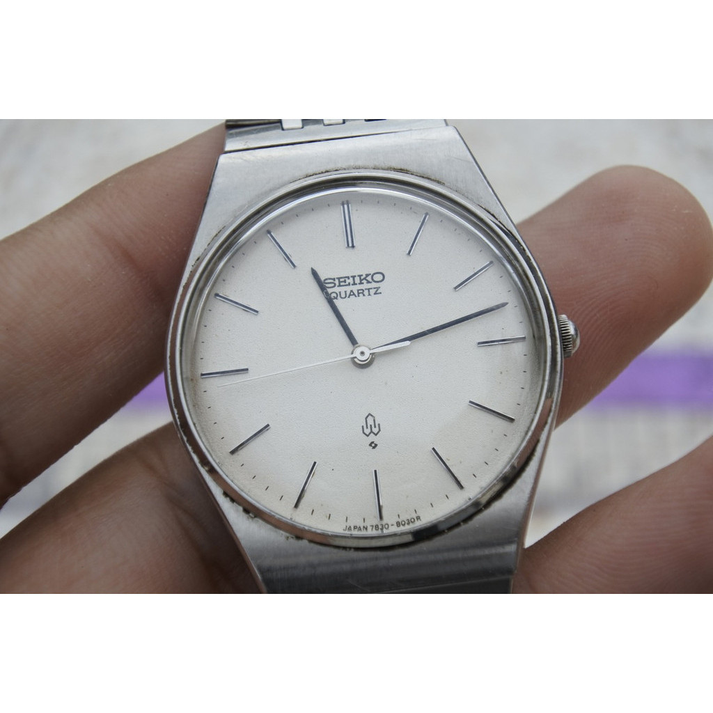นาฬิกา Vintage มือสองญี่ปุ่น Seiko 7830 8020 หน้าขาว ผู้ชาย ทรงกลม ระบบ Quartz ขนาด33mm ใช้งานได้ปกติ ของแท้