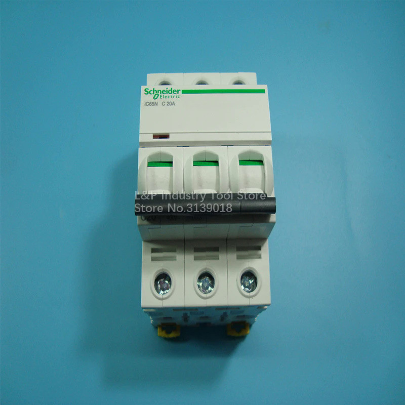 100% ใหม่ Original Schneider IC65N 3P C20A A9F18320สูญญากาศ Mini Circuit Breaker MCB Acti 9 Type C