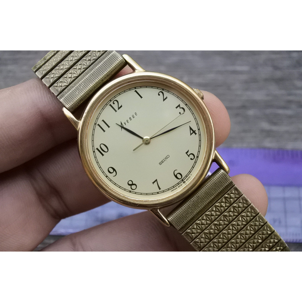 นาฬิกา Vintage มือสองญี่ปุ่น Seiko Avenue 5P31 6A60 Numeric Dial ผู้ชาย ทรงกลม ระบบ Quartz ขนาด32mm