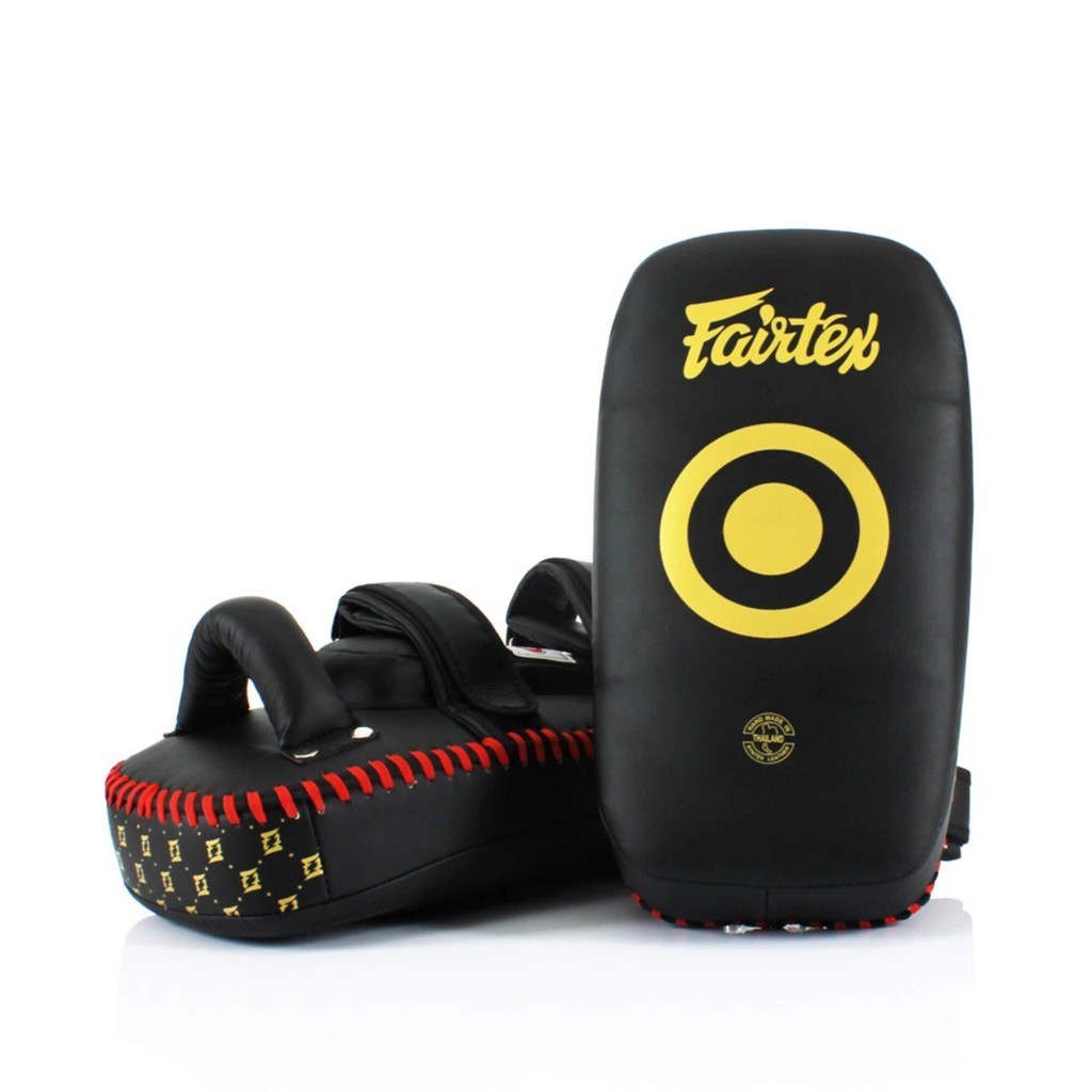 FAIRTEX - เป้าเตะรุ่นมาตรฐานทำจากไมโครไฟเบอร์ - Micro Fiber Kick Pads Standard