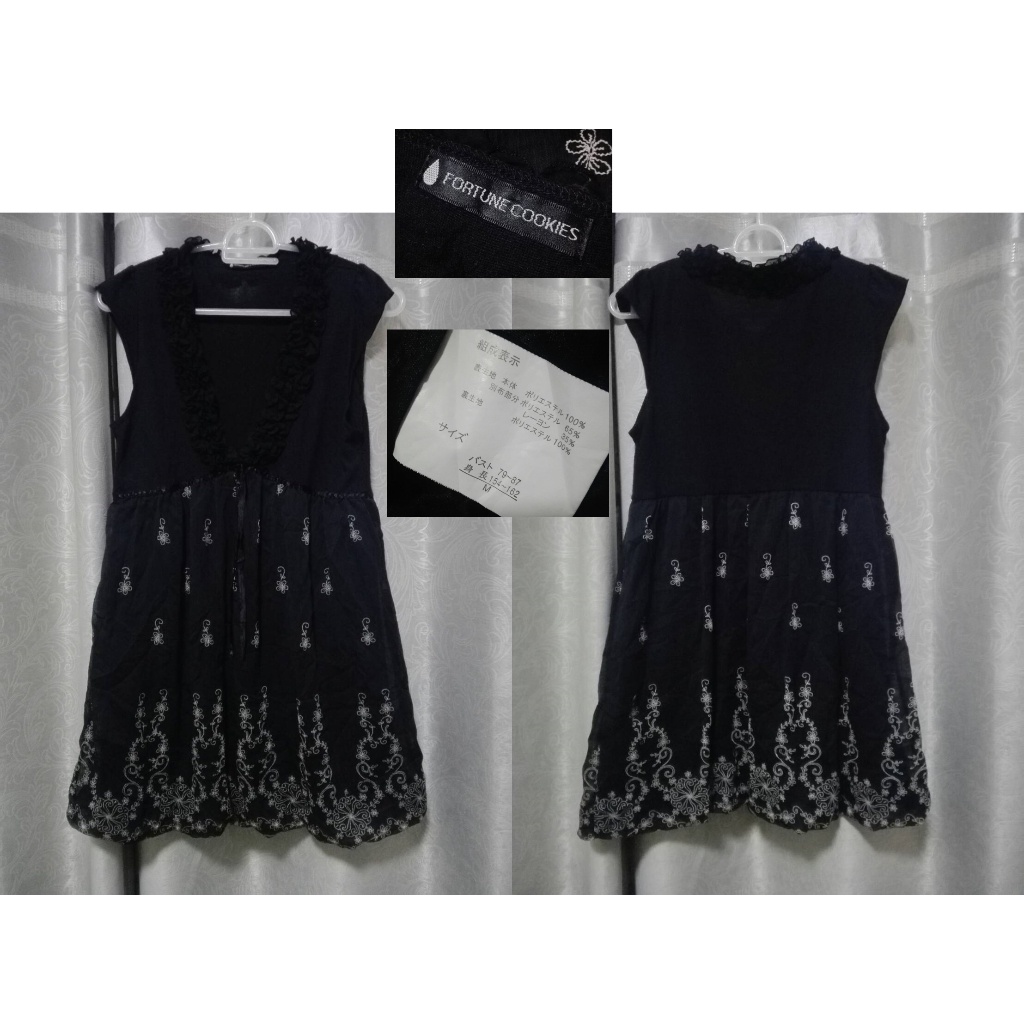 เดรสคอวี มือสอง FORTUNE COOKIES :V-neck dress size M (used)