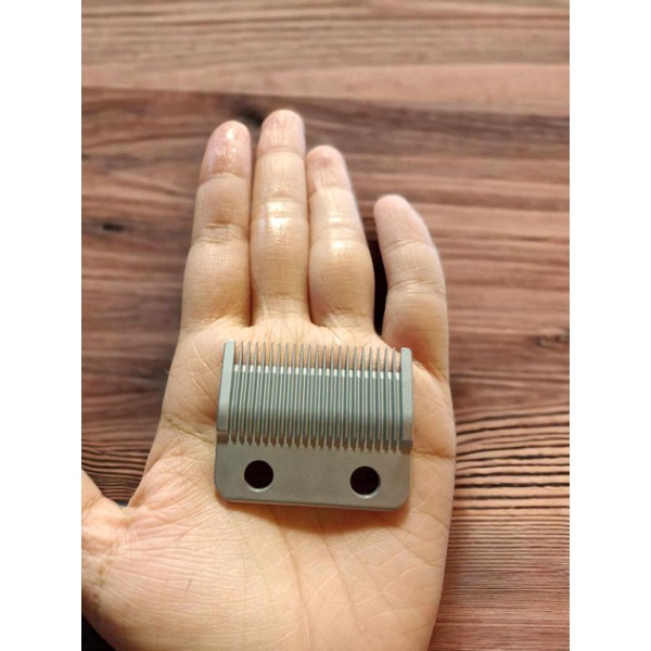 ฟันเฟดระบายความร้อนเซาะร่องลึก+ลับคมให้ (ฟันล่าง) ชิ้นละ259บาท