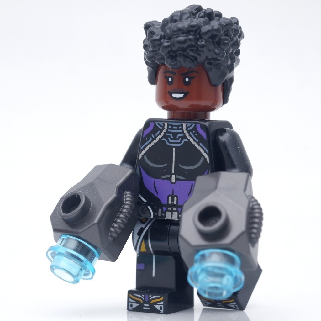 LEGO Marvel Shuri Black Suit (76211) *new