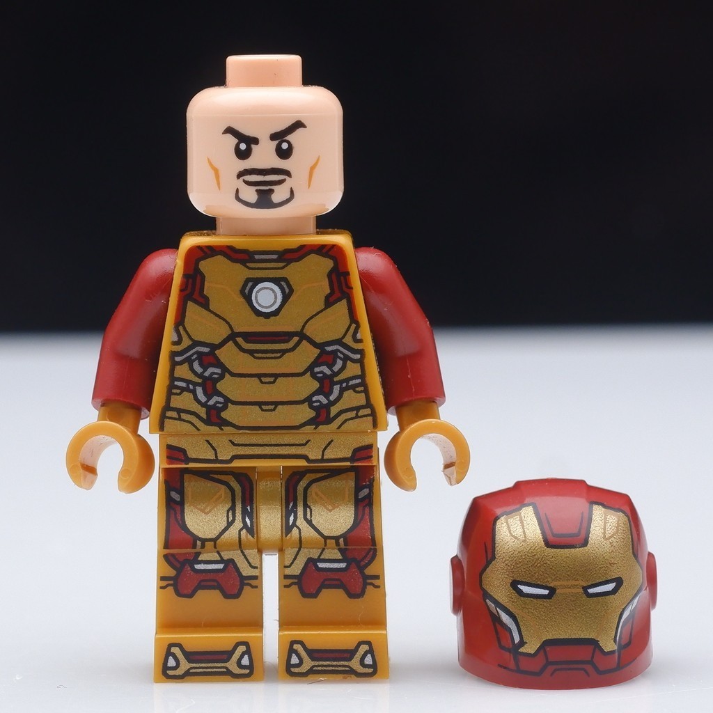 LEGO Marvel Iron Man Pearl Gold *used มือสอง