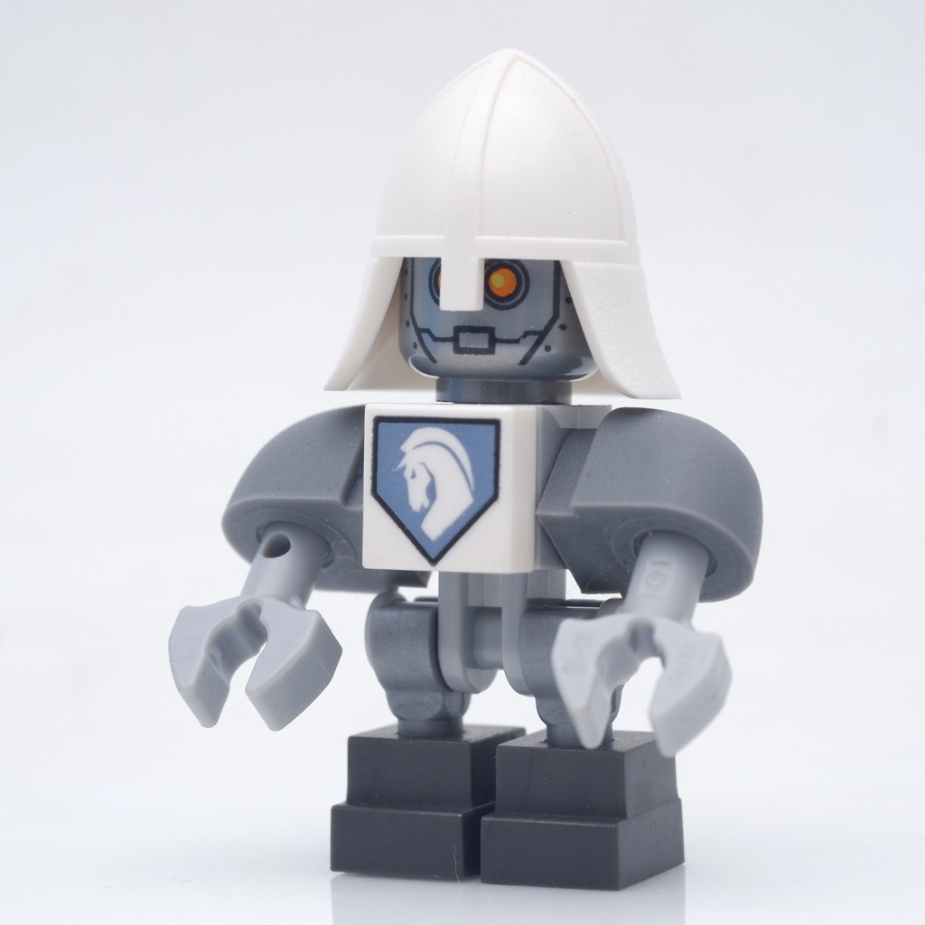 LEGO Lance Bot Nexo Knights *new