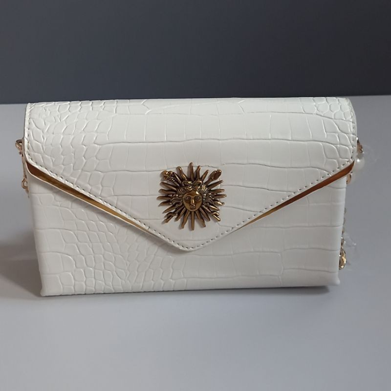 กระเป๋าแฟชั่นผู้หญิงE114 แบบสะพายข้างสีขาว