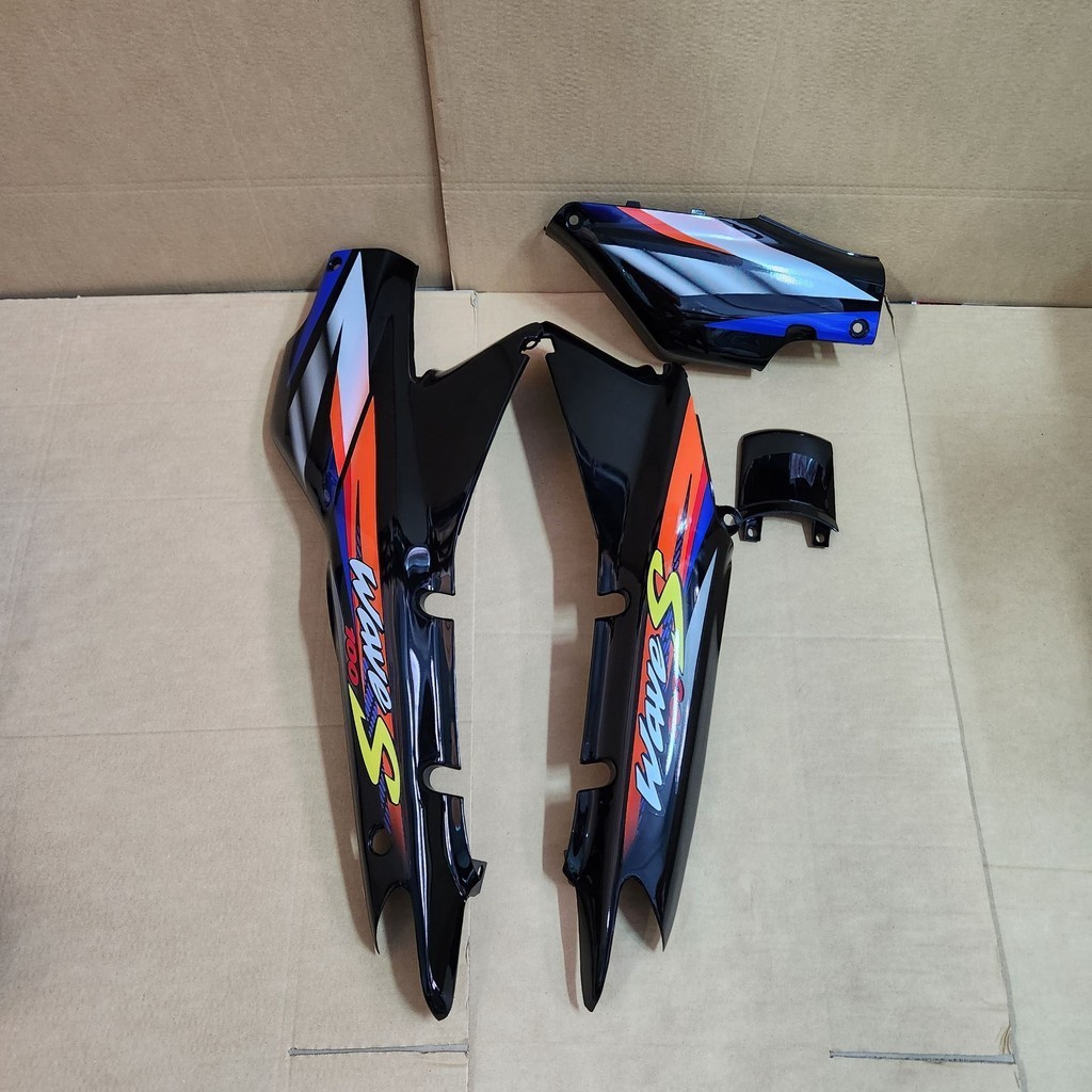 ชุดท้าย ฝาข้างท้าย ปิดแบต ปิดท้าย ชุดสี กาบรถ เฟรมรถ wave100 wave110s สีดำ พร้อมติดลาย น้ำเงินดำ ปี2003 ยกชุด4ชิ้น