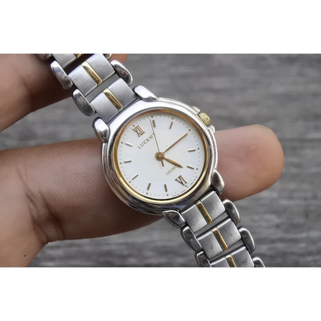 นาฬิกา Vintage มือสองญี่ปุ่น Seiko Lucent 4N21 0610 Integrated Bracelet ผู้ชาย ระบบ Quartz ทรงกลม 23