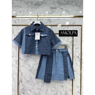 เสื้อกระโปรงGIVENCHYส่ฃฟรีมีของแถม