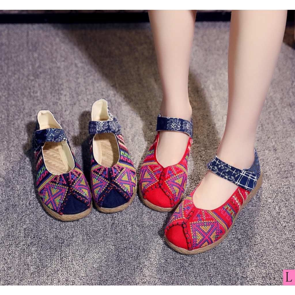 Velcro รองเท้าลําลอง ระบายอากาศ 005 ปักครอสติช หัวเหลี่ยม หน้าแปลน เวลโคร เย็บมือ เนื้อเวลโคร เอ็น แต่เพียงผู้เดียว มีลายนูนชนเผ่า